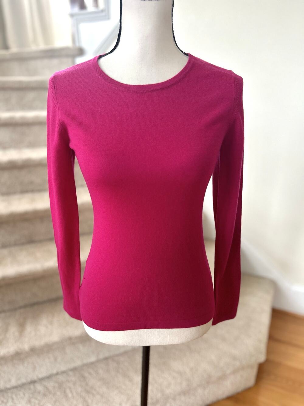 NWT Dunedin Hot Pink "Fuschia" Merino Wool Long Sleeve Crewneck Sweater